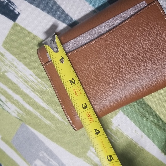 Kate Spade New York Katy Textured Leather Bifold Wallet In Allspice(Mid Brown) - Picture 4 of 12